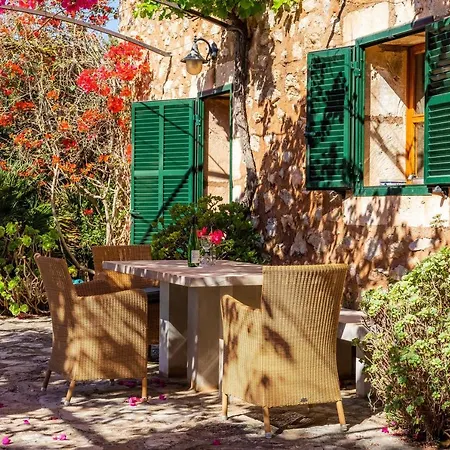 Son Pi Villa *